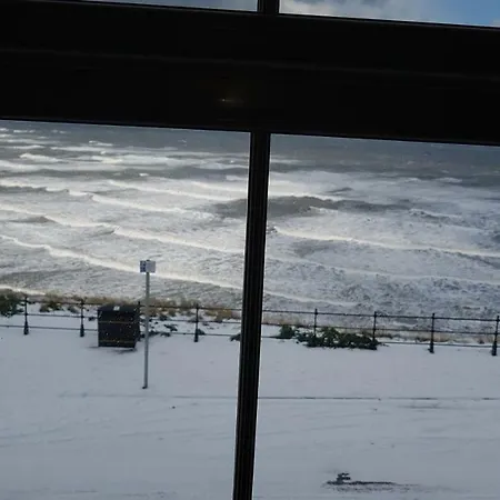 The Greno Guest house Scarborough